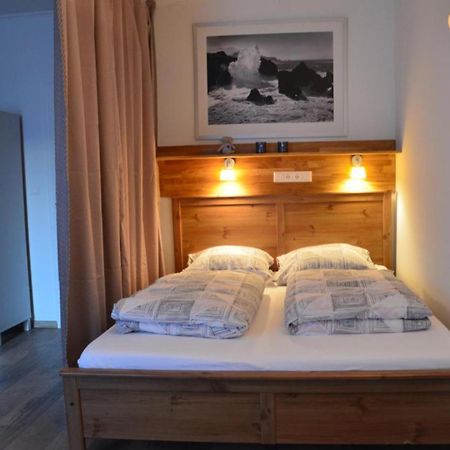 Vega - Free Parking - Self Checkin Appartement Graz Buitenkant foto