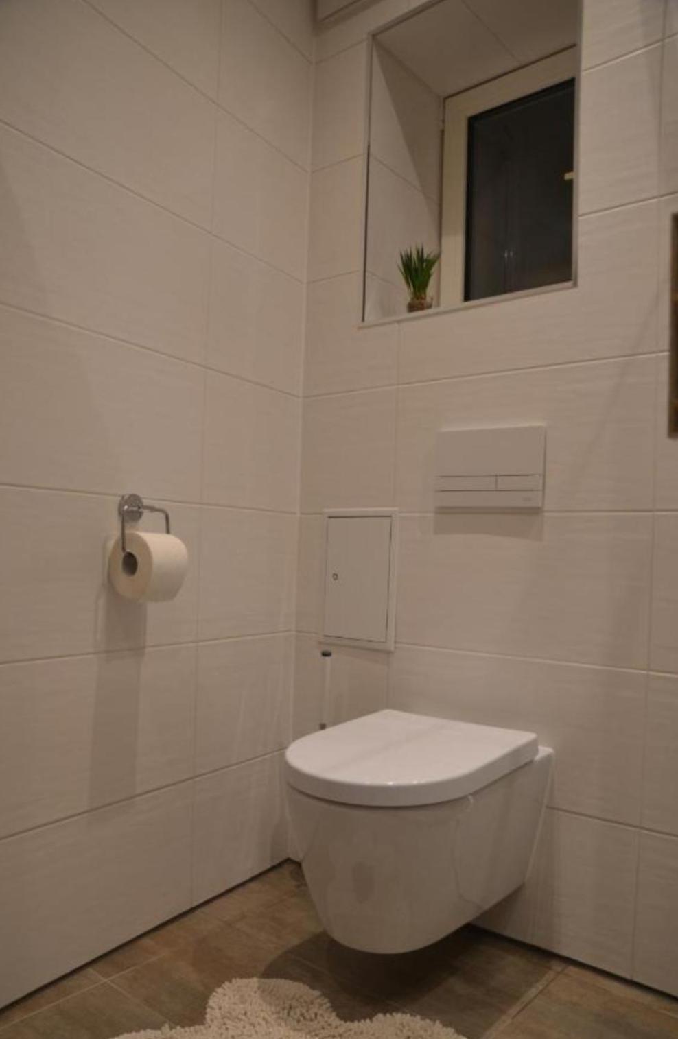 Vega - Free Parking - Self Checkin Appartement Graz Buitenkant foto